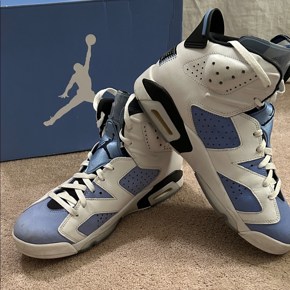 Size 12- Air Jordan 6 Retro UNC Tarheels